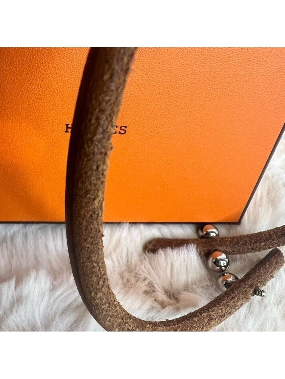 HERMES LEATHER BANGLE UNISEX BRACELET WITH BOX - Picture 10 of 15
